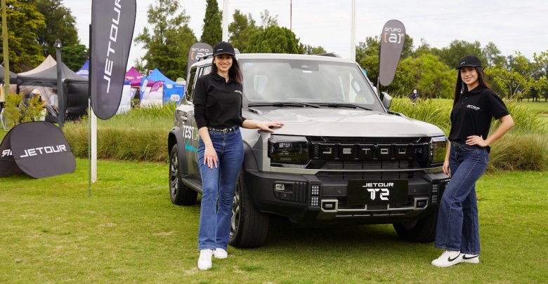 Jetour presente en el Cronista Open Golf con un espacio exclusivo