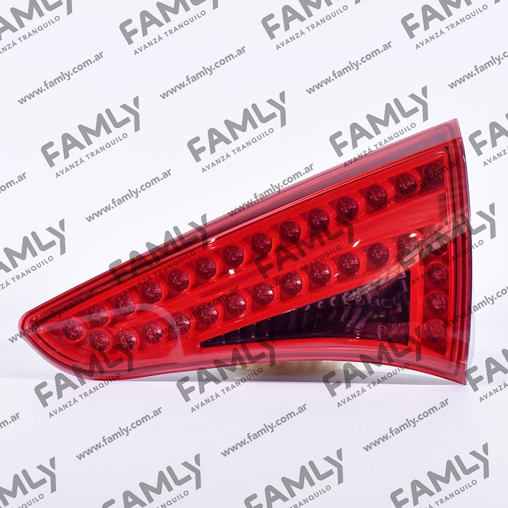 Repuestos Famly - X50                  - FARO TRASERO DERECHO BAUL