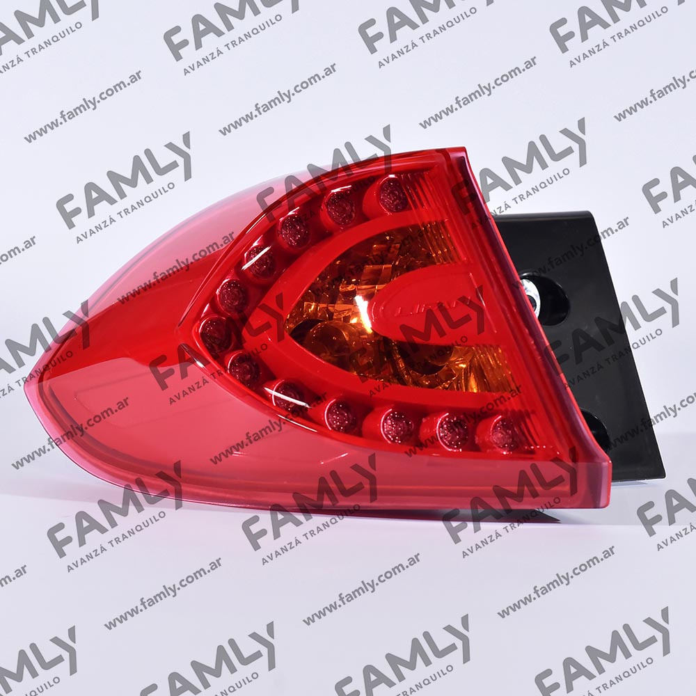 Repuestos Famly - X50                  - FARO TRASERO IZQUIERDO